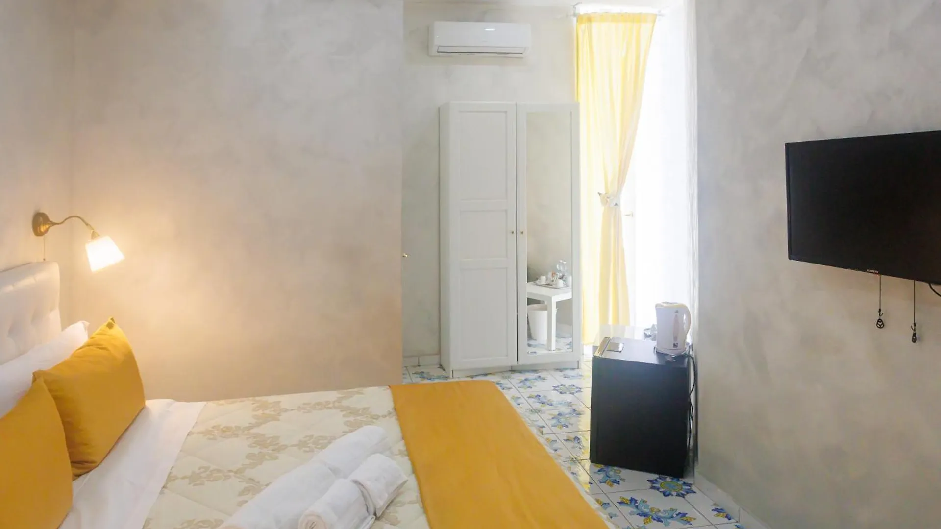 Bed and Breakfast Alma Adry Nápoles