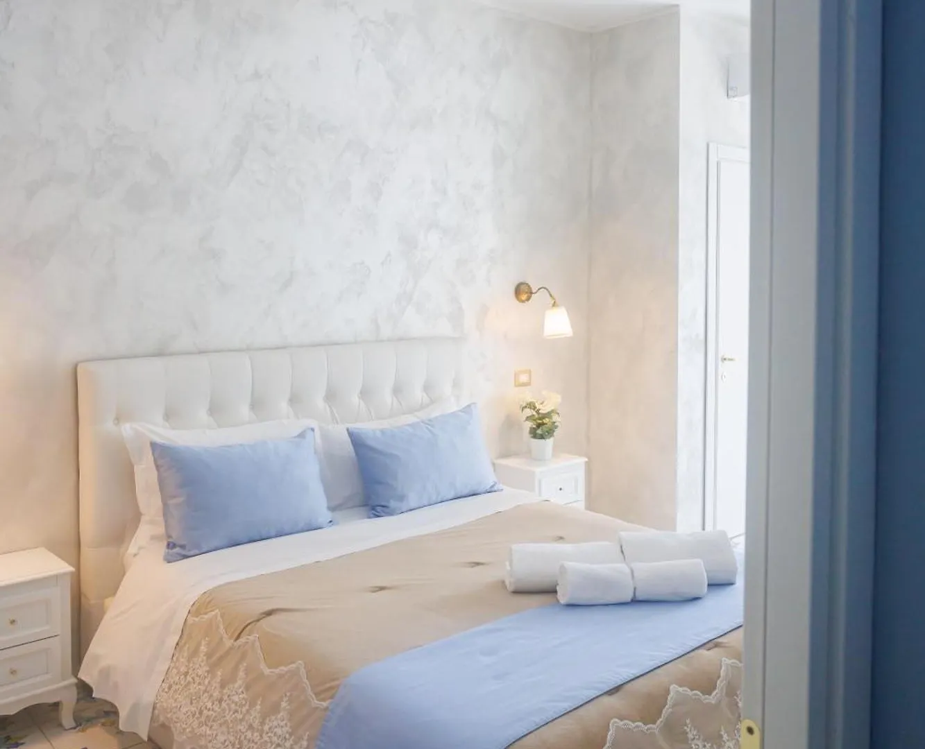 Bed and Breakfast Alma Adry Nápoles