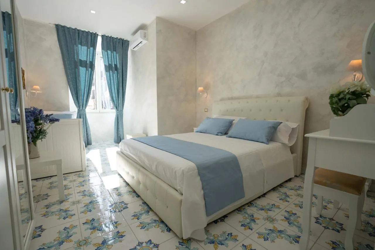 Bed and Breakfast Alma Adry à Naples 2*,  Italie