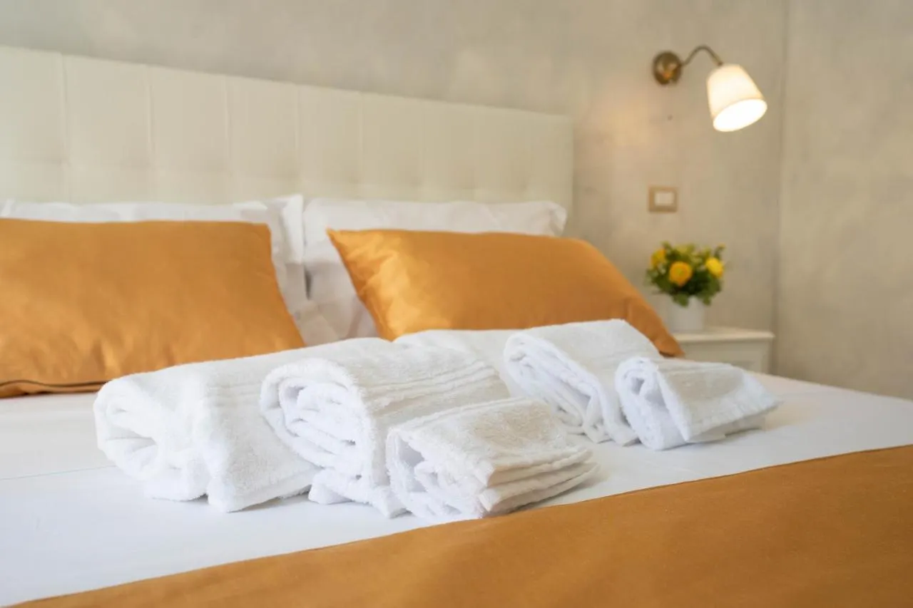 Couette-café Bed and Breakfast Alma Adry à Naples