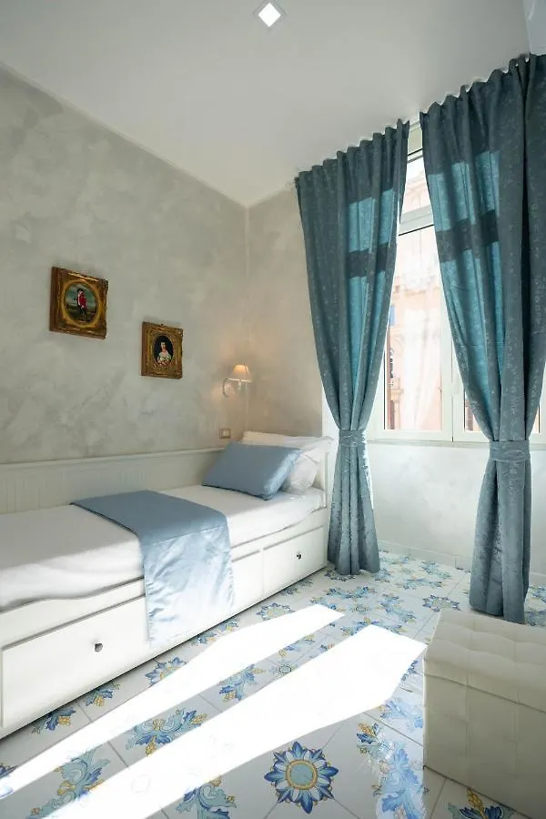 Bed and Breakfast Alma Adry à Naples Couette-café
